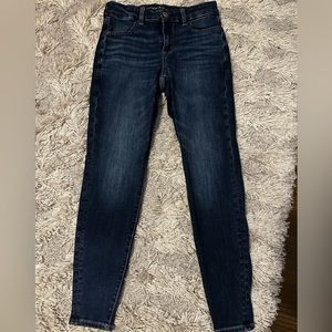 American Eagle High Rise Skinny